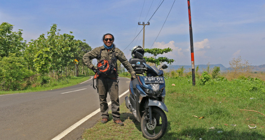 Touring SATUTENDA untuk INDONESIA Pakai Motor Matic