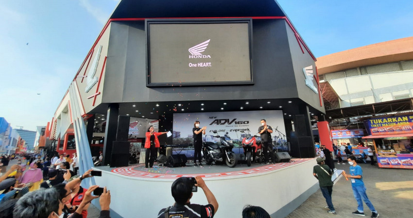 Honda ADV 160 Laku Keras di PRJ Kemayoran