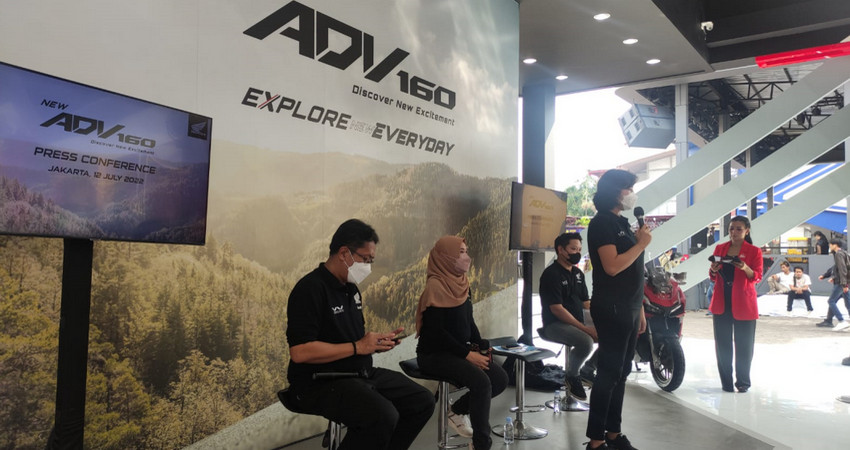 Regional Public Launching Honda ADV 160