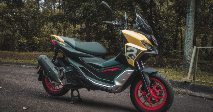 Review Motor Aprilia SR-GT Sport 200