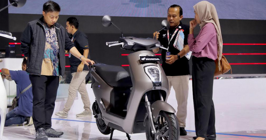 Motor Listrik Honda di IMOS 2024