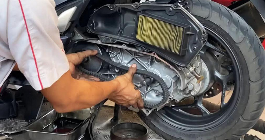 Service Sepeda Motor Honda